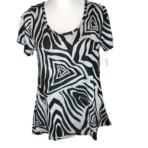 LuLaRoe Classic T Women's Small Top Black and White Zebra Pattern NWT - Picture 1 of 8